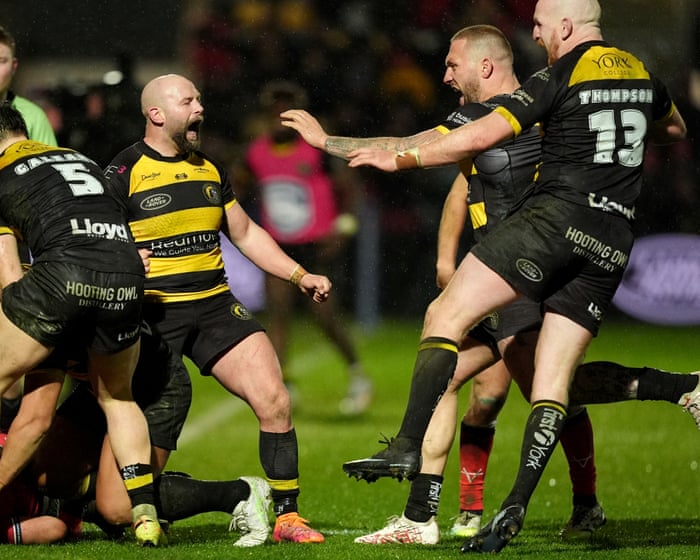 York Knights Superliganing ochilish kechasida chempion Hull KRni shok qildi