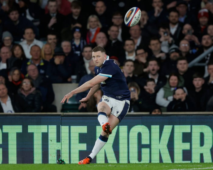 Shotlandiyaning Finn Russell o'yinchisi rejalashtirib bo'lmaydi, deydi Angliyaning Wigglesworth