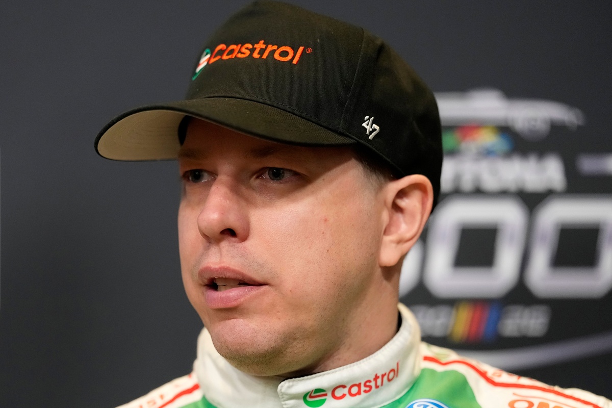 Brad Keselowski jiddiy jarohat bilan mavsumni boshlaydi