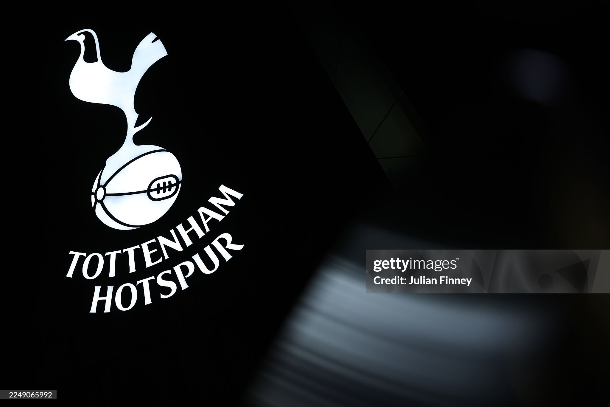 Tottenham yangi bosh murabbiyini e'lon qildi!