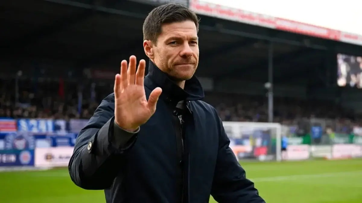 Xabi Alonso mashhur klub taklifini rad etdi