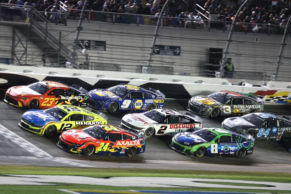 Daytona'da NASCAR Speedweek musobaqalari uchun to'liq ro'yxat: 181 ta ekipaj