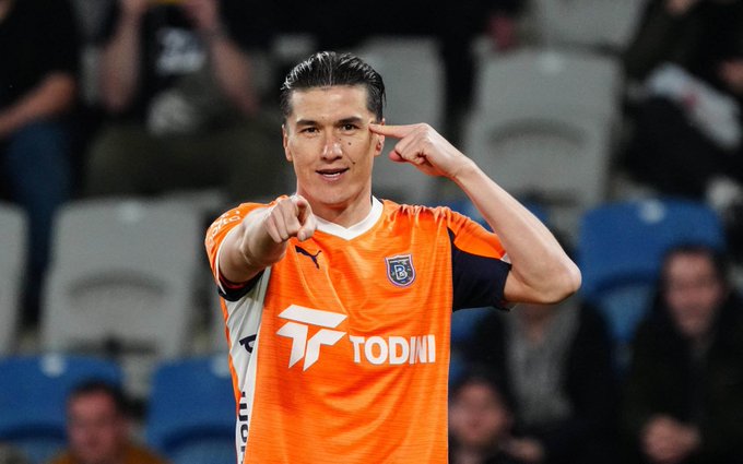 Eldor Shomurodovning o'yini qanday baholanmoqda?