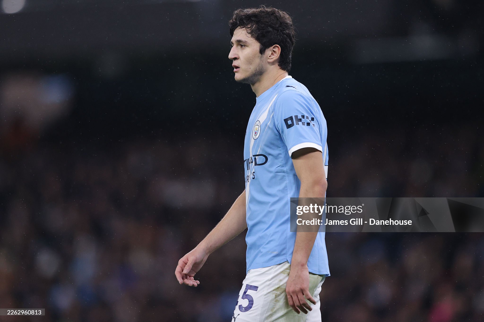 Guardiola nimadan Diash o'rniga Husanovni maydonga tushirgani ma'lum bo'ldi