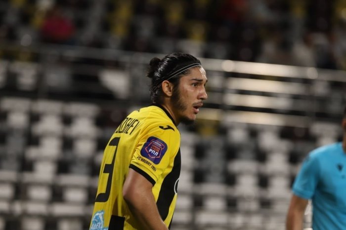 Ibrohimxalil Yo'ldoshevning 'Neftchi'da qolishiga nima sabab bo'ldi?