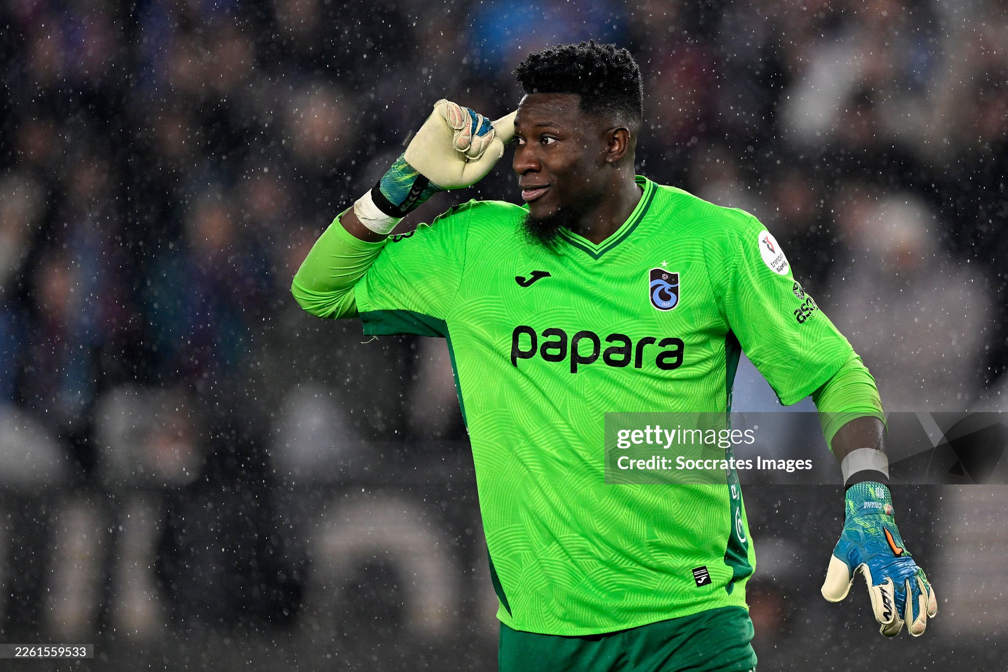 André Onana "Manchester United"da asosiy tarkib uchun kurashmoqchi