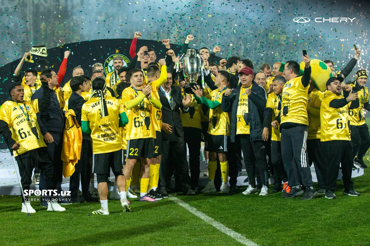 «Neftchi» yangi mavsum uchun liboslarini namoyish etdi