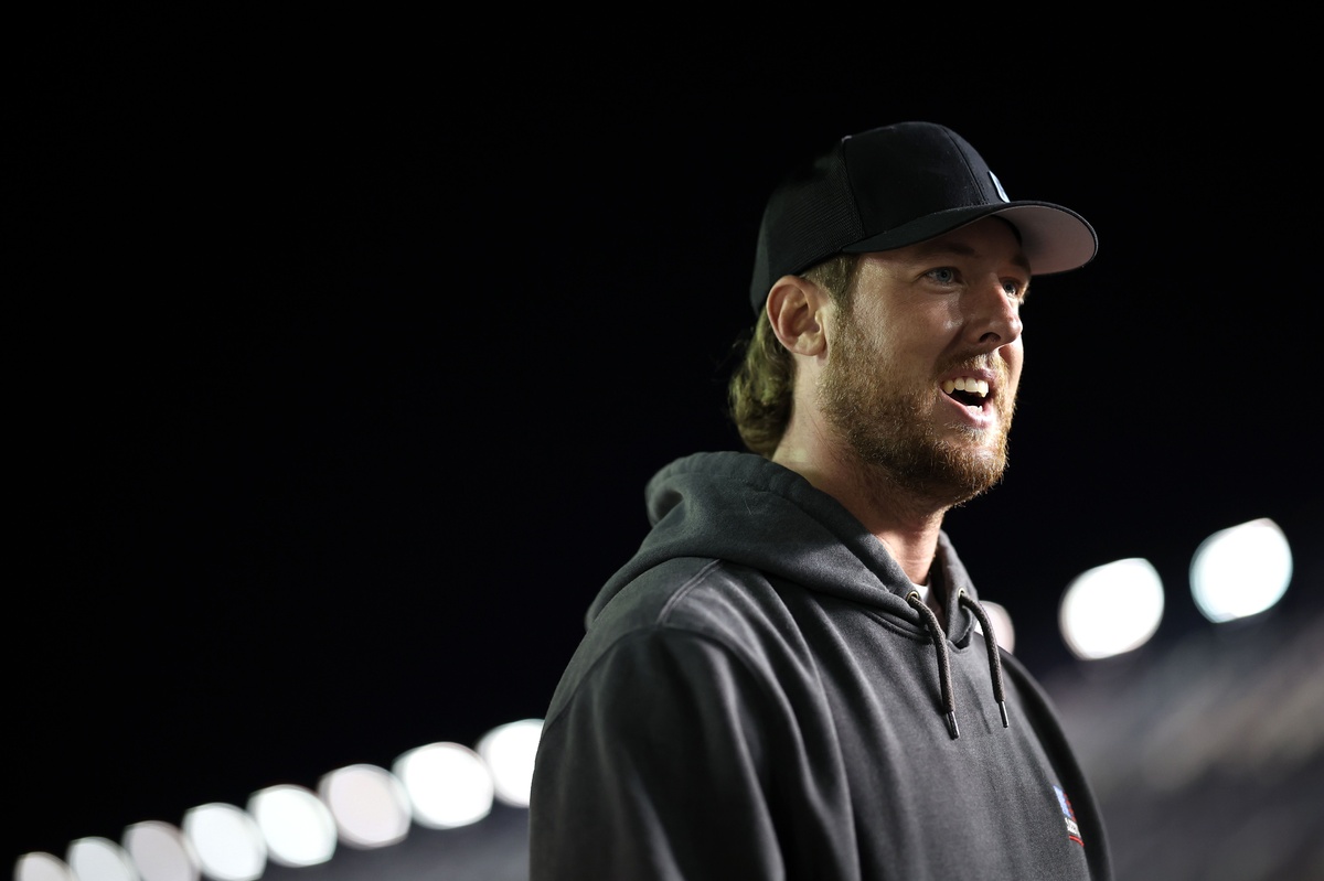 NASCAR Garrett Mitchellni Cleetus McFarland deb atashiga ruxsat bermaydimi?